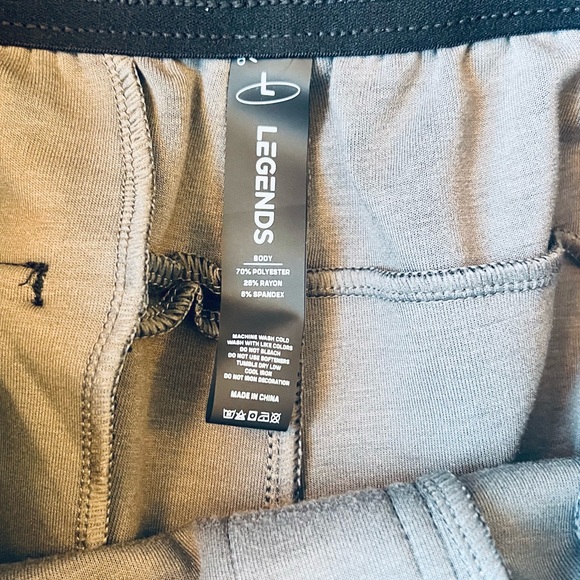 Legends Mens Large Hawthorne Tech Joggers - Black/Snow Camo - Picture 3 of 3